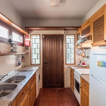 Lovelystay 3 Bedroom House In Vilamoura Holiday home Cavacos