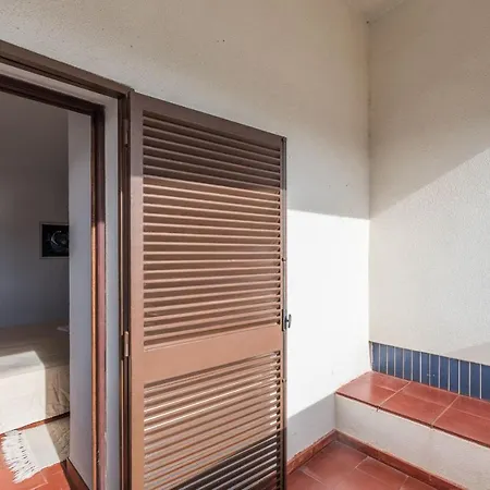 Lovelystay 3 Bedroom House In Vilamoura Hébergement de vacances *