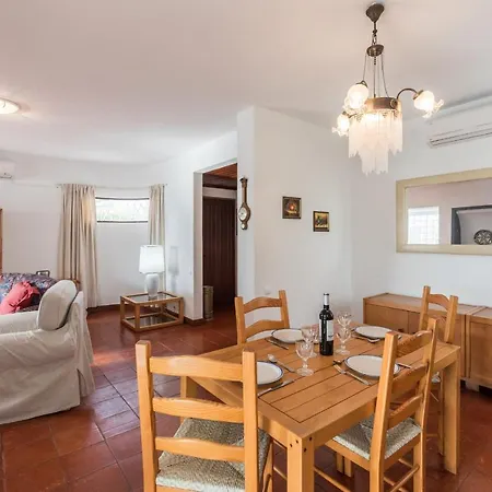 Lovelystay 3 Bedroom House In Vilamoura